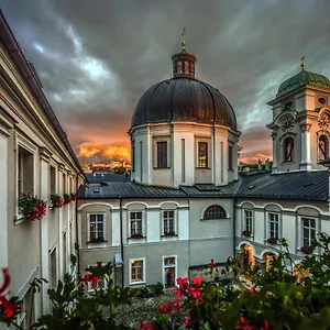 Gaestehaus Im Priesterseminar *** Salisburgo